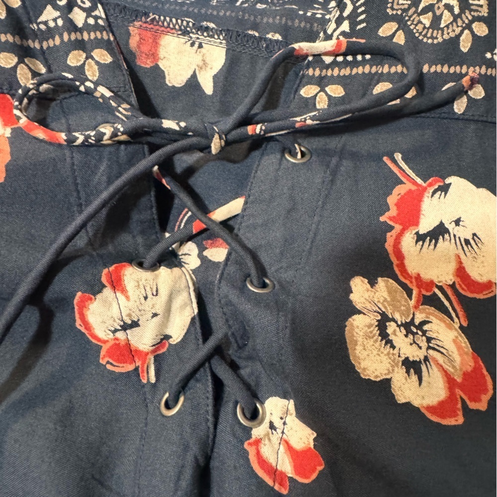 Abercrombie & Fitch Navy Long Sleeve Floral Romper size medium - Picture 4 of 10